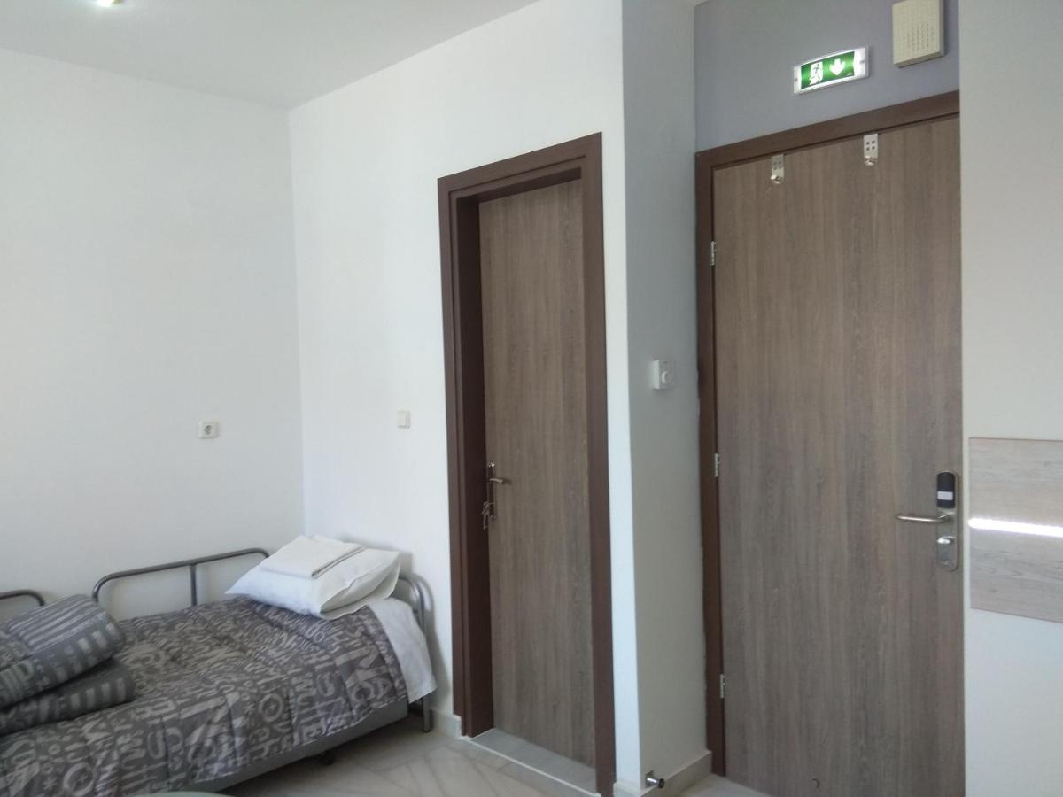 Villa Agnanti Apts And Suites Agio Pnevma Bagian luar foto