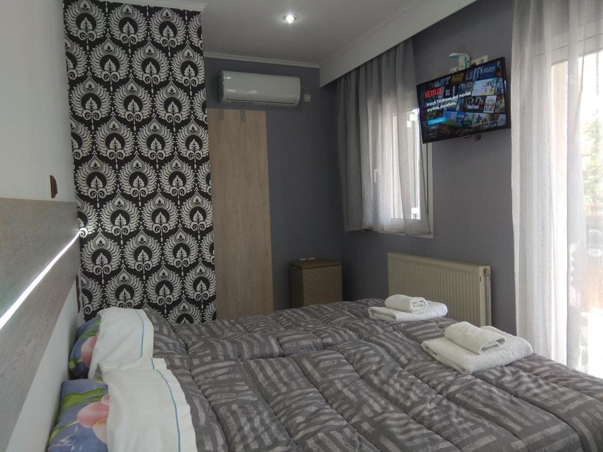 Villa Agnanti Apts And Suites Agio Pnevma Bagian luar foto
