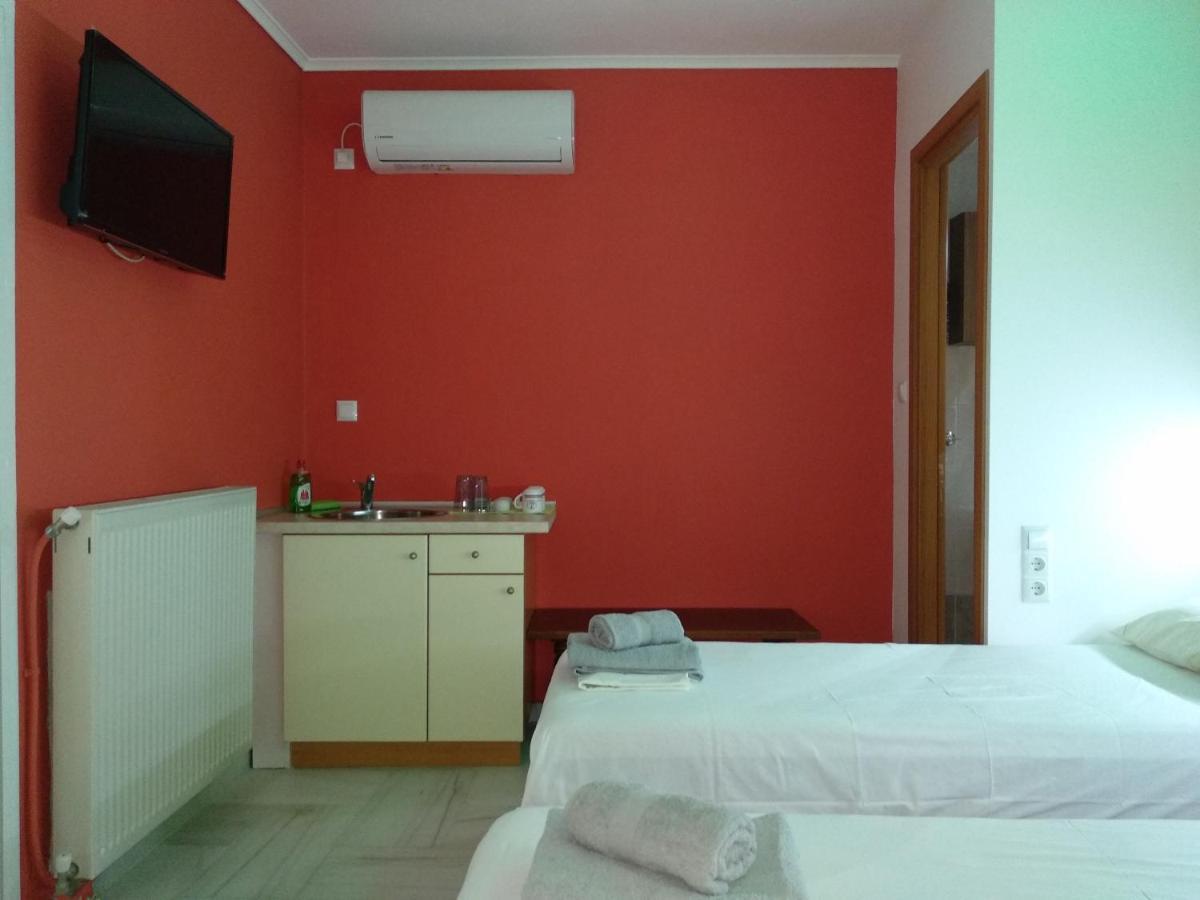 Villa Agnanti Apts And Suites Agio Pnevma Bagian luar foto