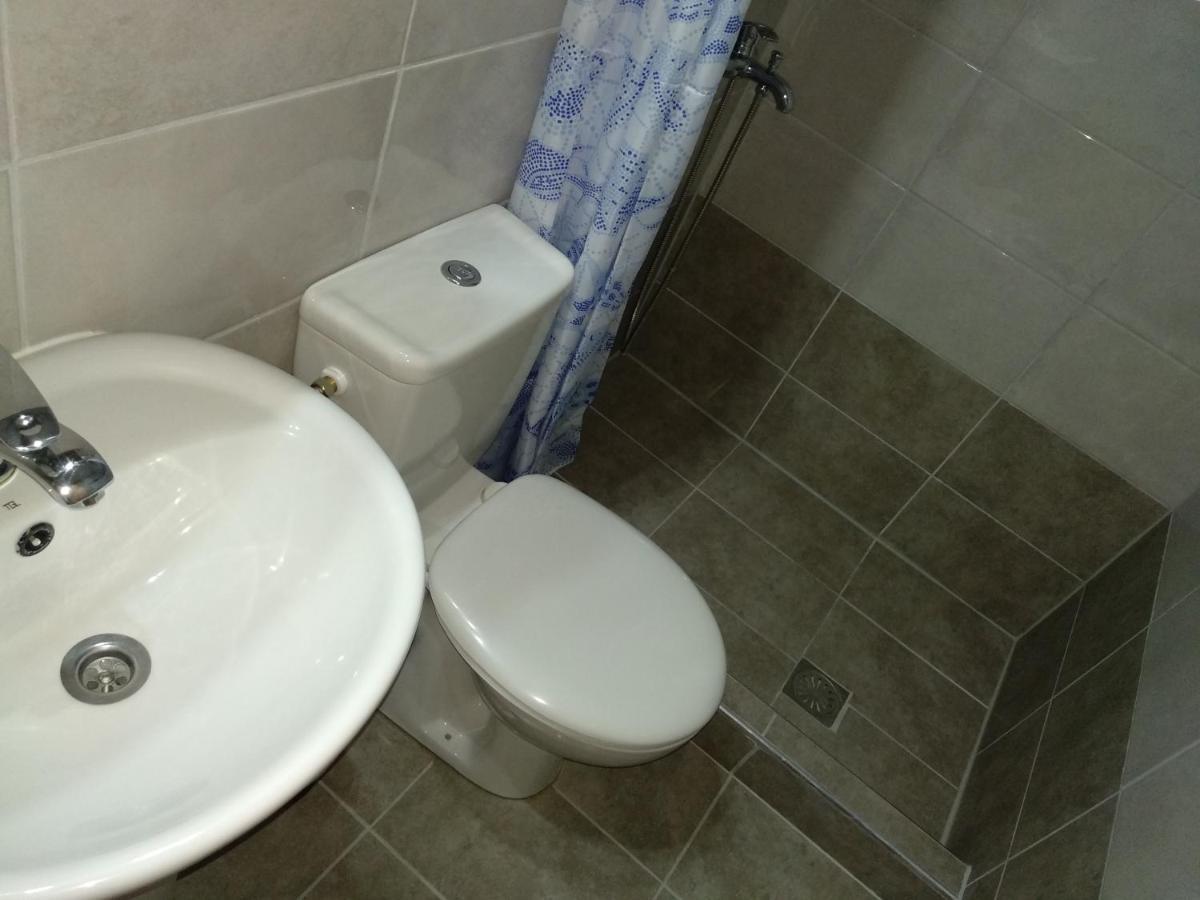 Villa Agnanti Apts And Suites Agio Pnevma Bagian luar foto